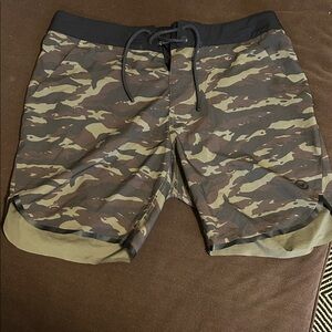 Virus INTL airflex Men's Camouflage Athletic Shorts